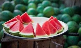 从吃瓜到吃瓜,我的吃瓜成长记