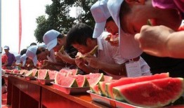 吃瓜大赛的照片,吃瓜大赛精彩瞬间大盘点