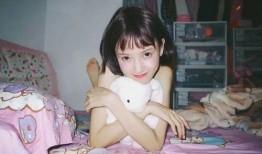 宝典妹带你吃瓜,宝典妹带你领略娱乐圈最新“吃瓜”盛宴