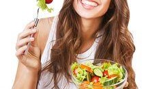 年薪百万嫩模吃瓜,揭秘娱乐圈的奢华生活与背后真相