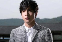 明星吃瓜薛之谦,明星吃瓜背后的故事与真相