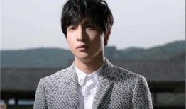 明星吃瓜薛之谦,明星吃瓜背后的故事与真相