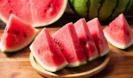 初伏吃2瓜,品味双瓜养生之道