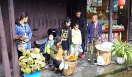 东莞街子里吃哥吃瓜,吃哥吃瓜，品味市井生活百态