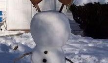 带你吃瓜解说奇葩雪人,奇葩雪人生存法则大揭秘