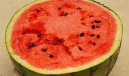 吃白瓜烂嘴角,预防烂嘴角小贴士